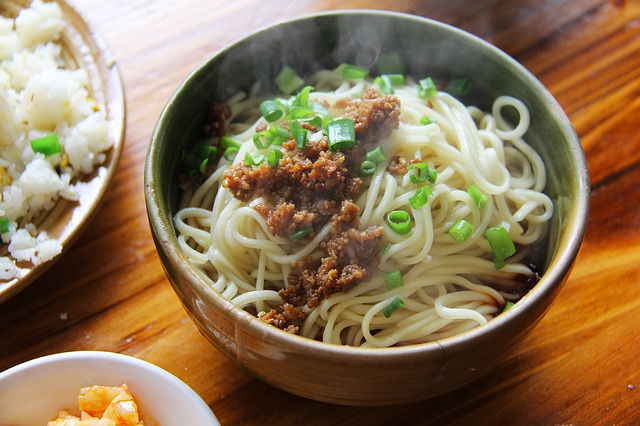 Cở Sở Sản Xuất Mì Tươi Hoạt Động Xuyên Lễ Tết 16 mì trứng