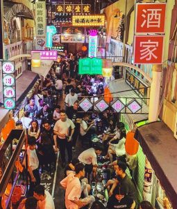 quan an dong khach 1 e1703779529147